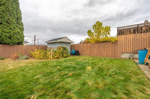 1465 Dartmouth Street, Penticton, BC - Outdoor