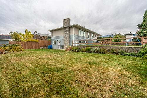 1465 Dartmouth Street, Penticton, BC - Outdoor