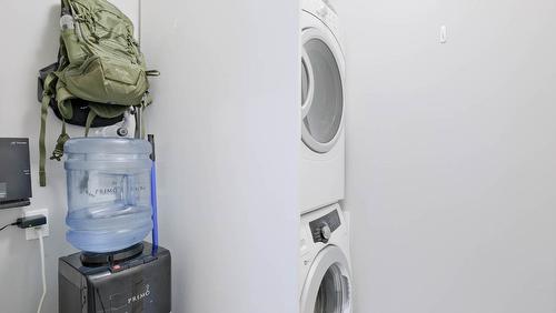 104-1966 Enterprise Way, Kelowna, BC - Indoor Photo Showing Laundry Room