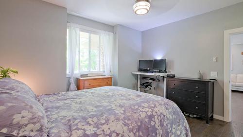 104-1966 Enterprise Way, Kelowna, BC - Indoor Photo Showing Bedroom