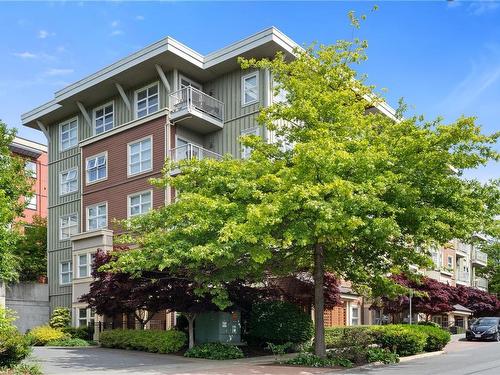 313-870 Short St, Saanich, BC - Outdoor With Balcony