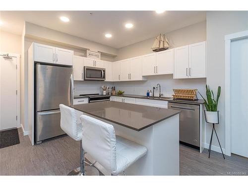 407-2843 Jacklin Rd, Langford, BC - Indoor Photo Showing Kitchen With Stainless Steel Kitchen