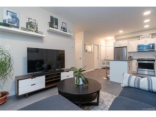 407-2843 Jacklin Rd, Langford, BC - Indoor Photo Showing Living Room