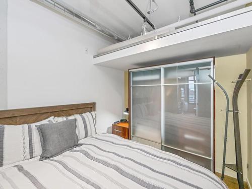 626-1029 View St, Victoria, BC - Indoor Photo Showing Bedroom