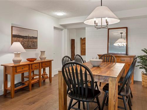 116-9 Adams Rd, Campbell River, BC - Indoor Photo Showing Dining Room