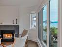 116-9 Adams Rd, Campbell River, BC  - Indoor Photo Showing Living Room With Fireplace 