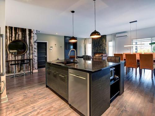 Cuisine - 3171  - 3171A Rue Laurin, Sainte-Marthe-Sur-Le-Lac, QC - Indoor Photo Showing Kitchen With Upgraded Kitchen