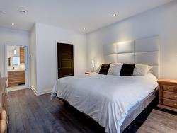 Master bedroom - 