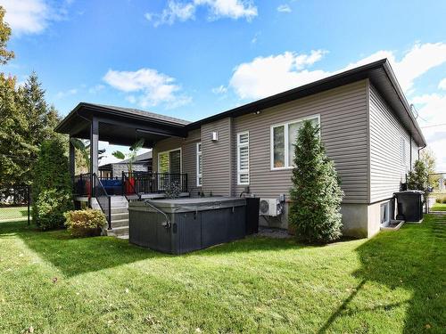 ExtÃ©rieur - 3171  - 3171A Rue Laurin, Sainte-Marthe-Sur-Le-Lac, QC - Outdoor