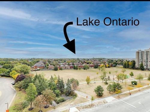 1409-3883 Quartz Rd, Mississauga, ON - Outdoor With View