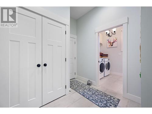 1926 Pineridge Mountain Link, Invermere, BC - Indoor Photo Showing Laundry Room