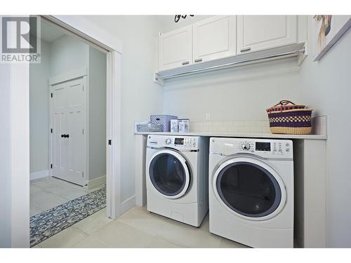 1926 Pineridge Mountain Link, Invermere, BC - Indoor Photo Showing Laundry Room