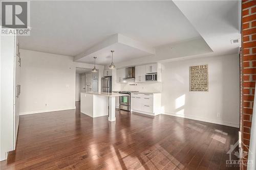 555 Anand Private Unit#504, Ottawa, ON - Indoor Photo Showing Kitchen