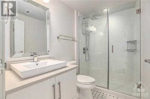 555 Anand Private Unit#504, Ottawa, ON - Indoor Photo Showing Bathroom