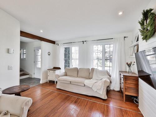 Salon - 981 Rue Des Joncs, Saint-Jérôme, QC - Indoor Photo Showing Living Room