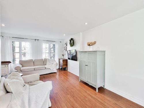 Salon - 981 Rue Des Joncs, Saint-Jérôme, QC - Indoor Photo Showing Living Room