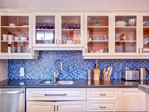 Cuisine - 202 Rue Roy E., Montréal (Le Plateau-Mont-Royal), QC - Indoor Photo Showing Kitchen With Double Sink