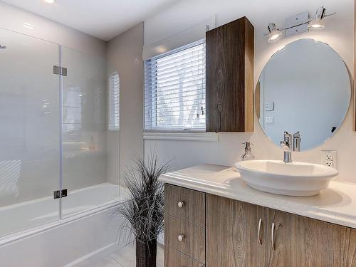 Bathroom - 1081 Tsse Bellevue, Saint-Valérien-De-Milton, QC - Indoor Photo Showing Bathroom