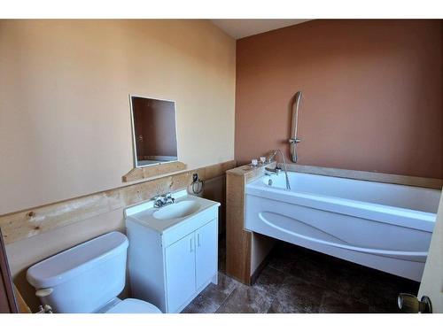 Powder room - 130 3E Rang O., New Richmond, QC - Indoor Photo Showing Bathroom