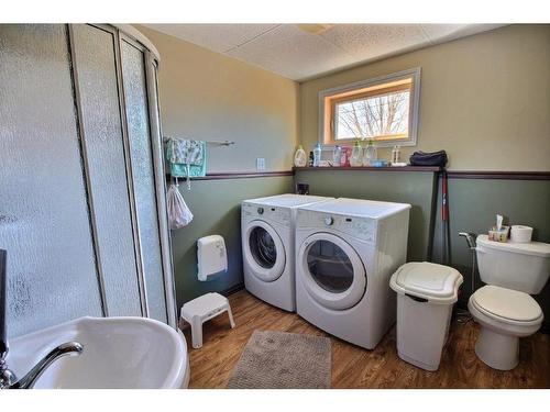 Bathroom - 130 3E Rang O., New Richmond, QC - Indoor Photo Showing Laundry Room