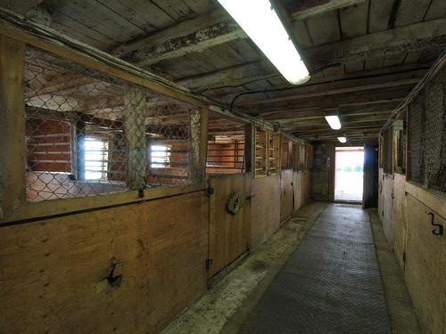 Stable - 130 3E Rang O., New Richmond, QC - Indoor Photo Showing Other Room