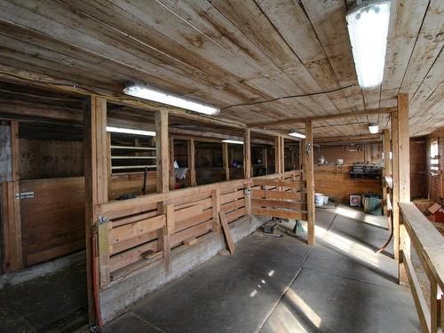 Stable - 130 3E Rang O., New Richmond, QC - Indoor Photo Showing Other Room