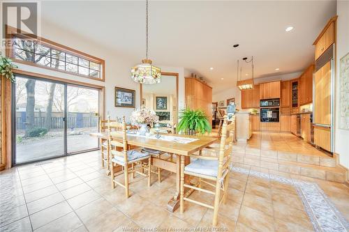 12675 Bellaire Woods Drive, Maidstone, ON - Indoor Photo Showing Dining Room