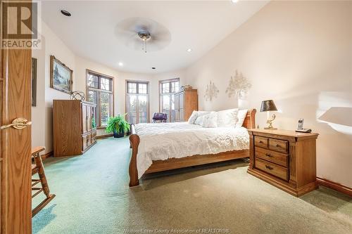 12675 Bellaire Woods Drive, Maidstone, ON - Indoor Photo Showing Bedroom