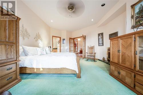 12675 Bellaire Woods Drive, Maidstone, ON - Indoor Photo Showing Bedroom