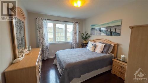 755 Oakglade Avenue, Kanata, ON - Indoor Photo Showing Bedroom