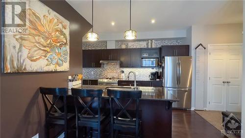 755 Oakglade Avenue, Kanata, ON - Indoor Photo Showing Kitchen With Upgraded Kitchen