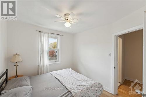 220 Westhaven Crescent, Ottawa, ON - Indoor Photo Showing Bedroom