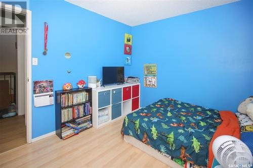 2 331 Pendygrasse Road, Saskatoon, SK - Indoor Photo Showing Bedroom