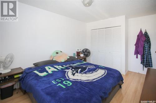 2 331 Pendygrasse Road, Saskatoon, SK - Indoor Photo Showing Bedroom