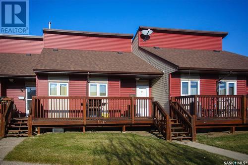 2 331 Pendygrasse Road, Saskatoon, SK - Outdoor With Deck Patio Veranda