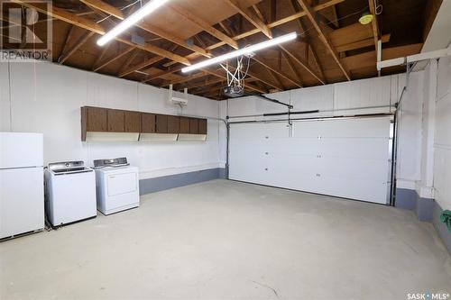 78 Deergrove Crescent, Regina, SK - Indoor Photo Showing Garage