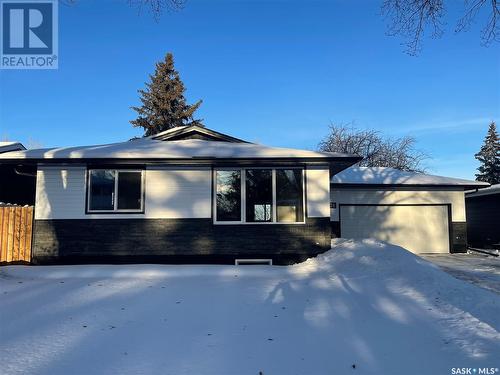 78 Deergrove Crescent, Regina, SK - Outdoor