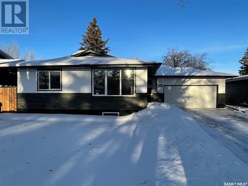 78 Deergrove Crescent, Regina, SK - Outdoor