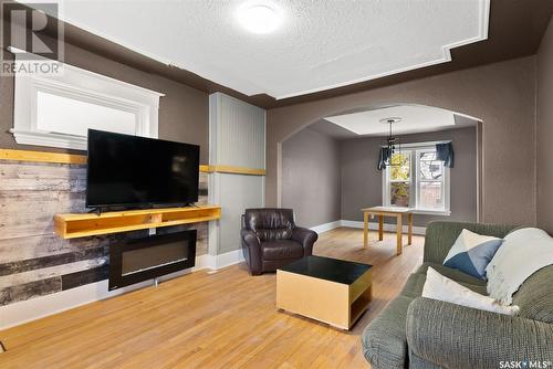 2108 Rae Street, Regina, SK - Indoor Photo Showing Living Room With Fireplace