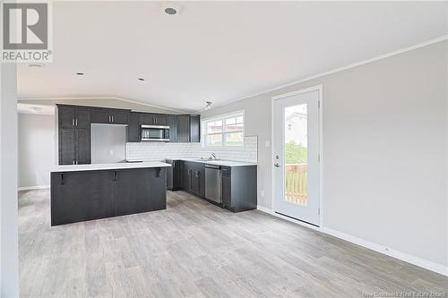 20 Fearneley, Fredericton, NB - Indoor Photo Showing Kitchen