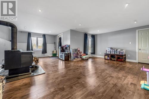 64 Solomon Close, Bay Bulls, NL - Indoor Photo Showing Living Room