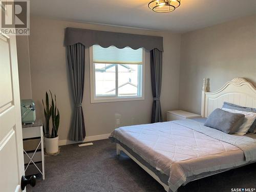 16 525 Mahabir Lane, Saskatoon, SK - Indoor Photo Showing Bedroom