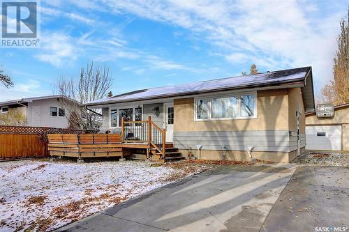 70 Fairview Road, Regina, SK - Outdoor With Deck Patio Veranda