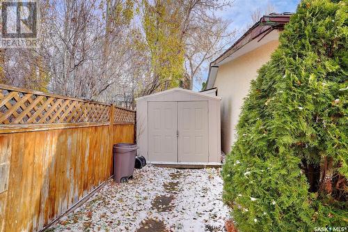 70 Fairview Road, Regina, SK - Outdoor