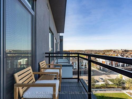 612-95 Dundas St W, Oakville, ON - Outdoor With Balcony With View