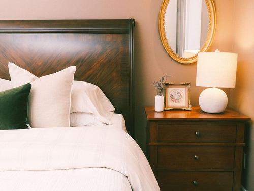 793493 Third Line, Mono, ON - Indoor Photo Showing Bedroom