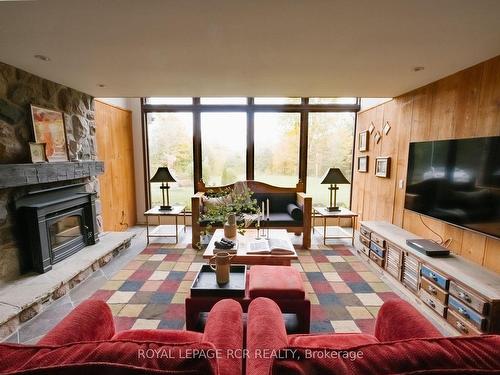 793493 Third Line, Mono, ON - Indoor Photo Showing Living Room With Fireplace