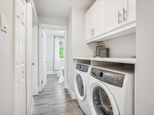 21-130 Livingston Ave, Grimsby, ON - Indoor Photo Showing Laundry Room