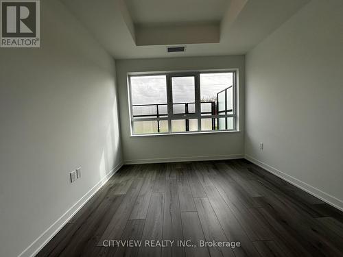 106 - 395 Dundas Street W, Oakville, ON - Indoor Photo Showing Other Room