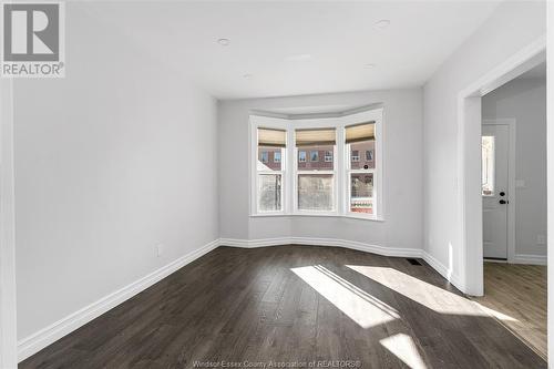 816 Dougall Avenue, Windsor, ON - Indoor Photo Showing Other Room